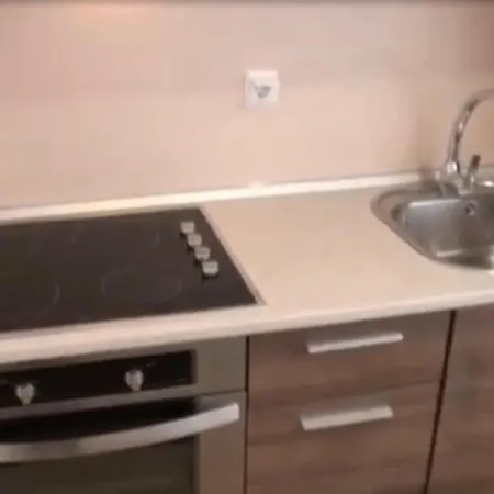 Charming 1-bed In Апартамент *