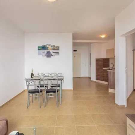 Charming 1-bed In אהלוי